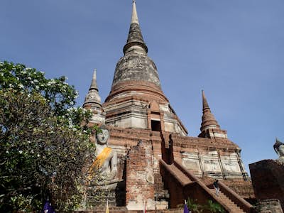 Explore Wat Yai Chaimongkhon