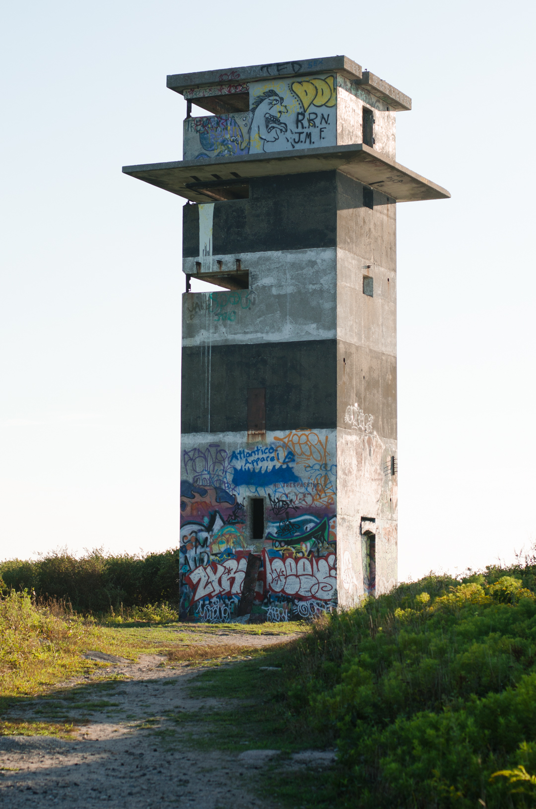 Hike Gooseberry Island