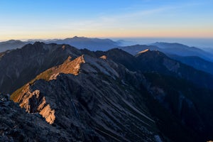 Summit Jade Mountain (玉山 Yushan)