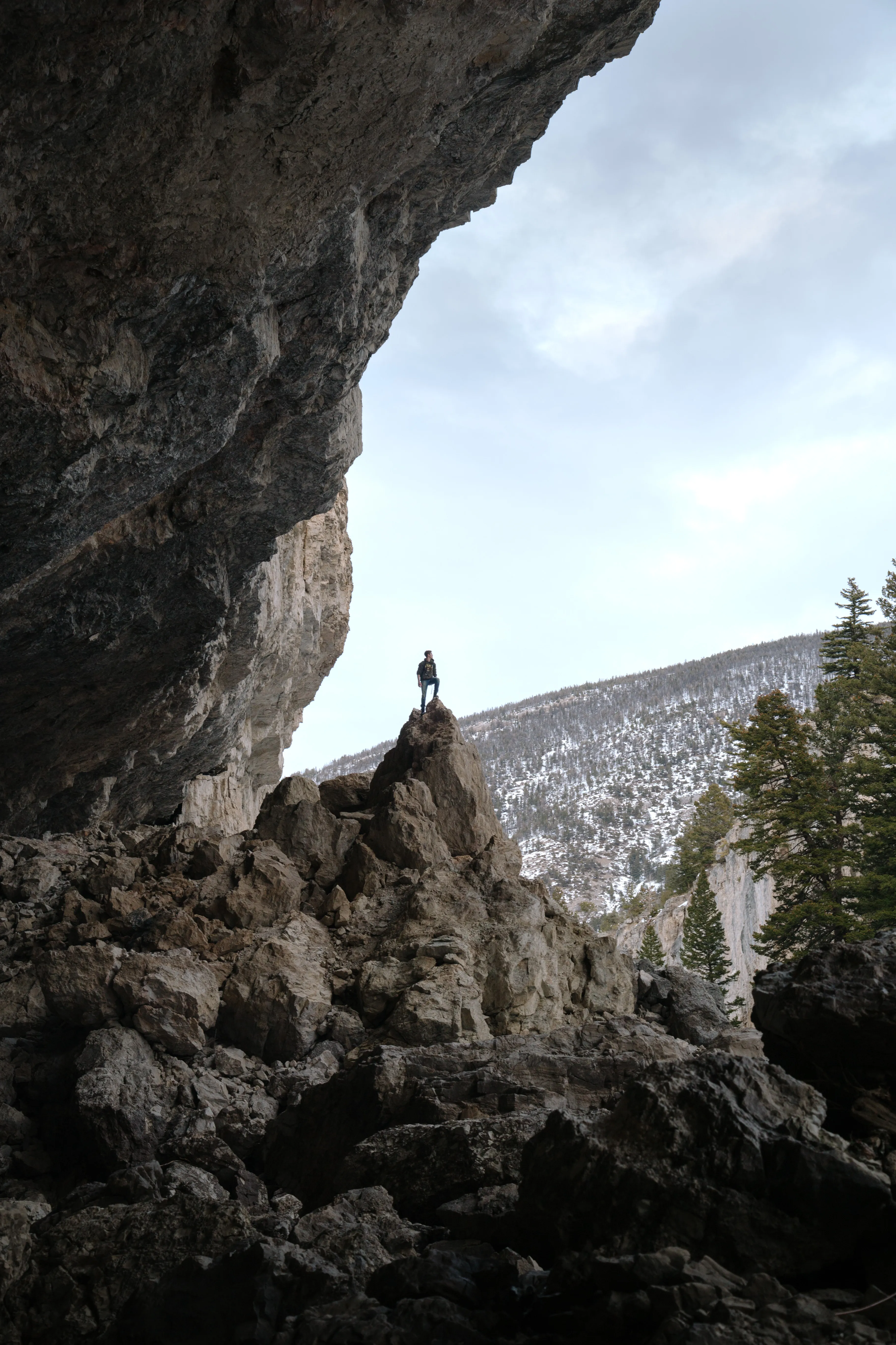 Hike to the Natural Bridge Falls