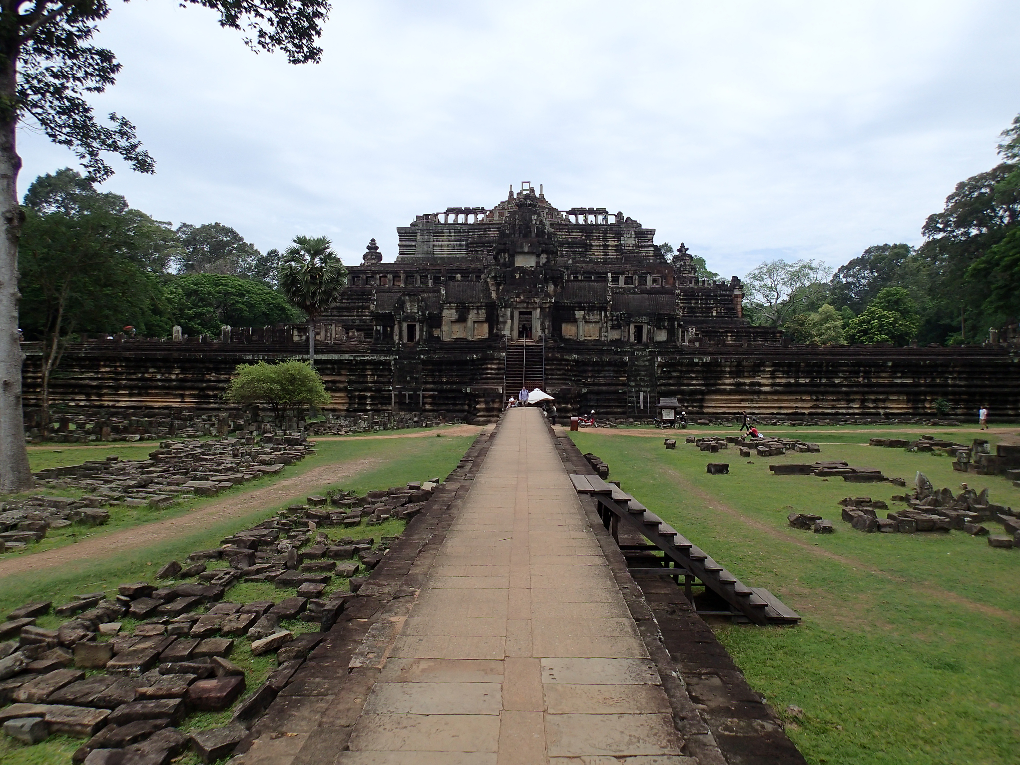 Explore Baphuon Temple