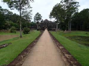 Explore Baphuon Temple