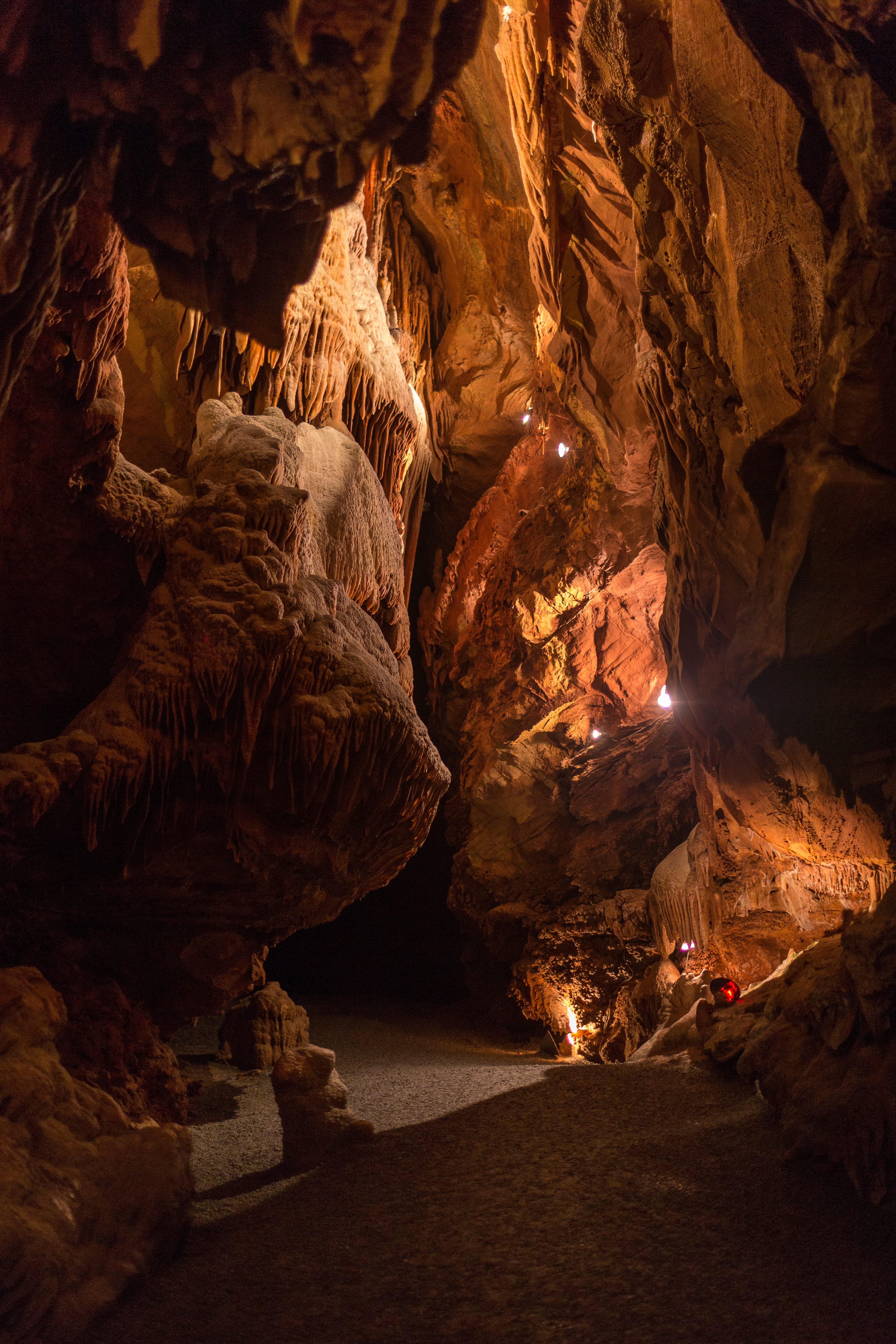 Explore the Shenandoah Caverns