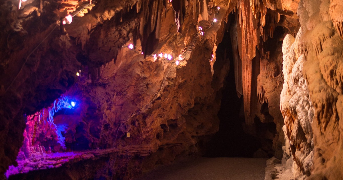 Explore The Shenandoah Caverns Shenandoah Caverns