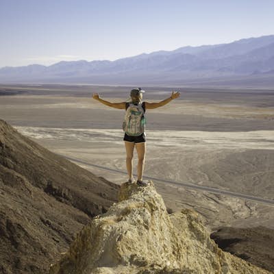 Hike Golden Canyon, Death Valley