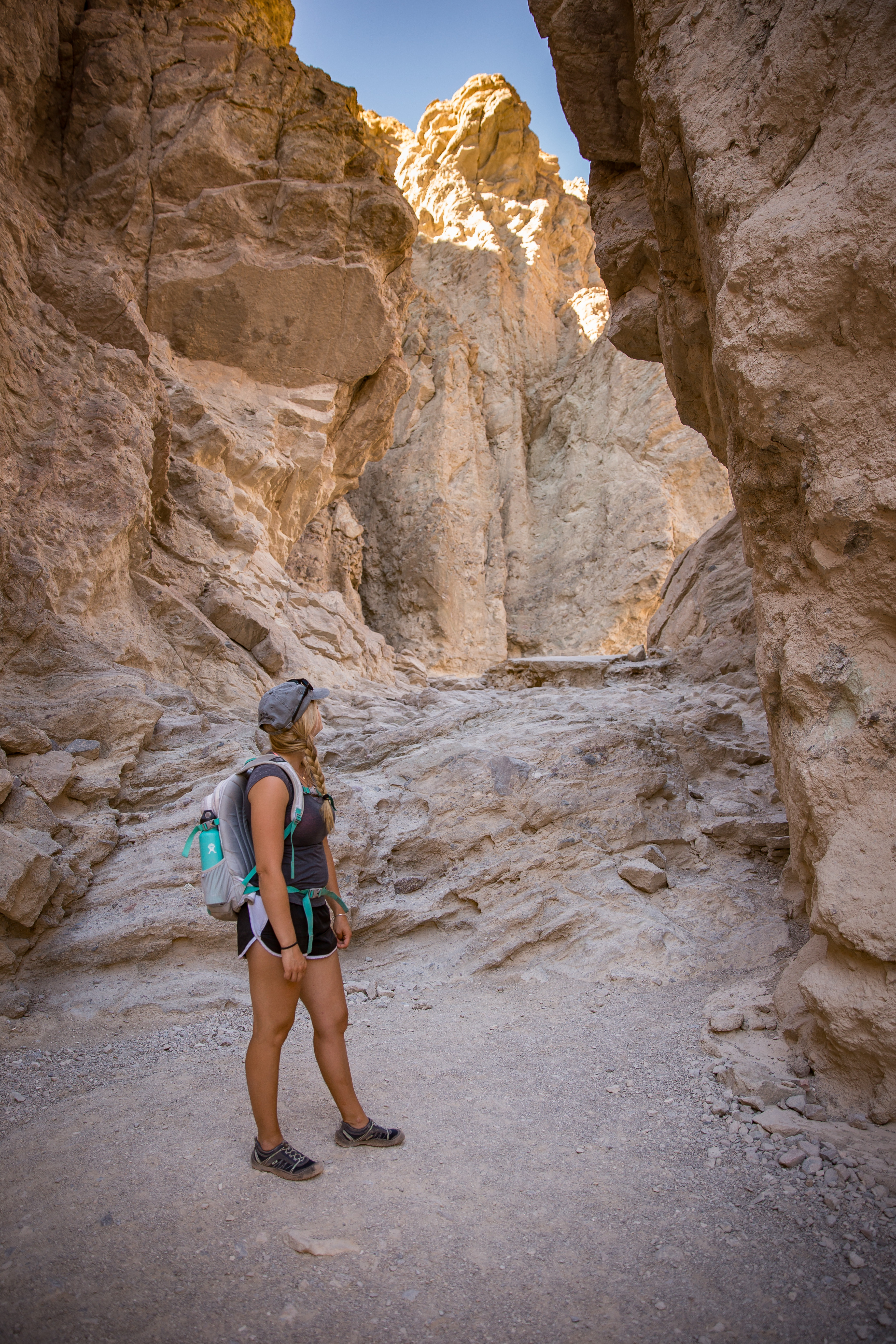 Hike Golden Canyon, Death Valley