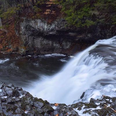 Explore Wadsworth Falls
