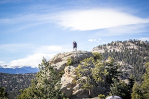 Hike to Three Sisters