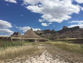 Hike the Castle/Medicine Root Trail in Badlands National Park