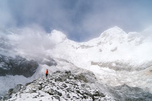 Backpack the Laguna 69 - Pisco Base Camp Loop