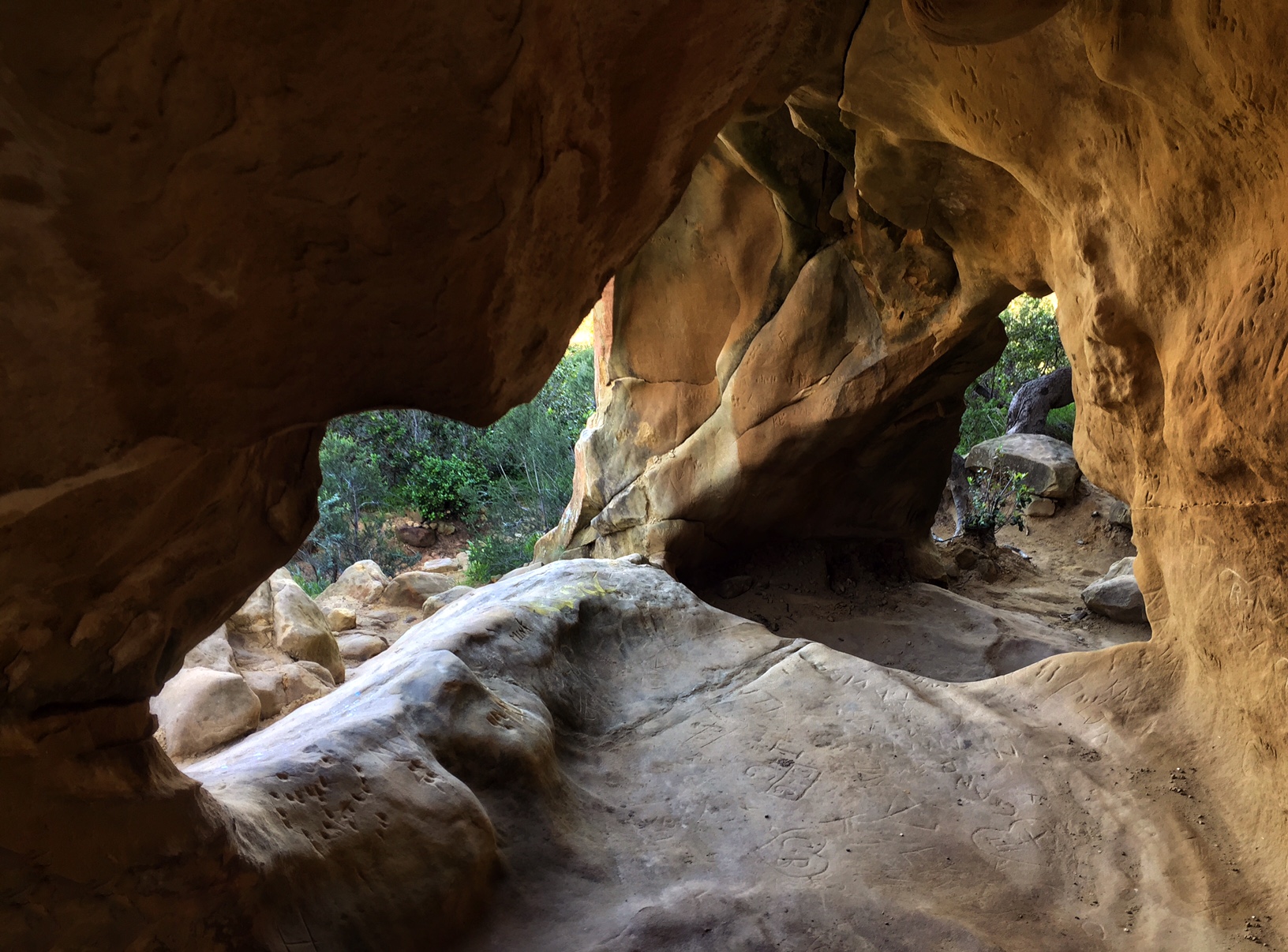 Gaviota Wind Caves