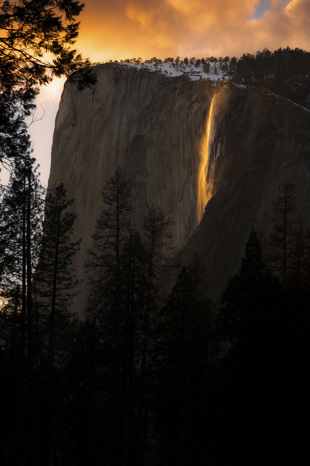 Witness Yosemite's Firefall