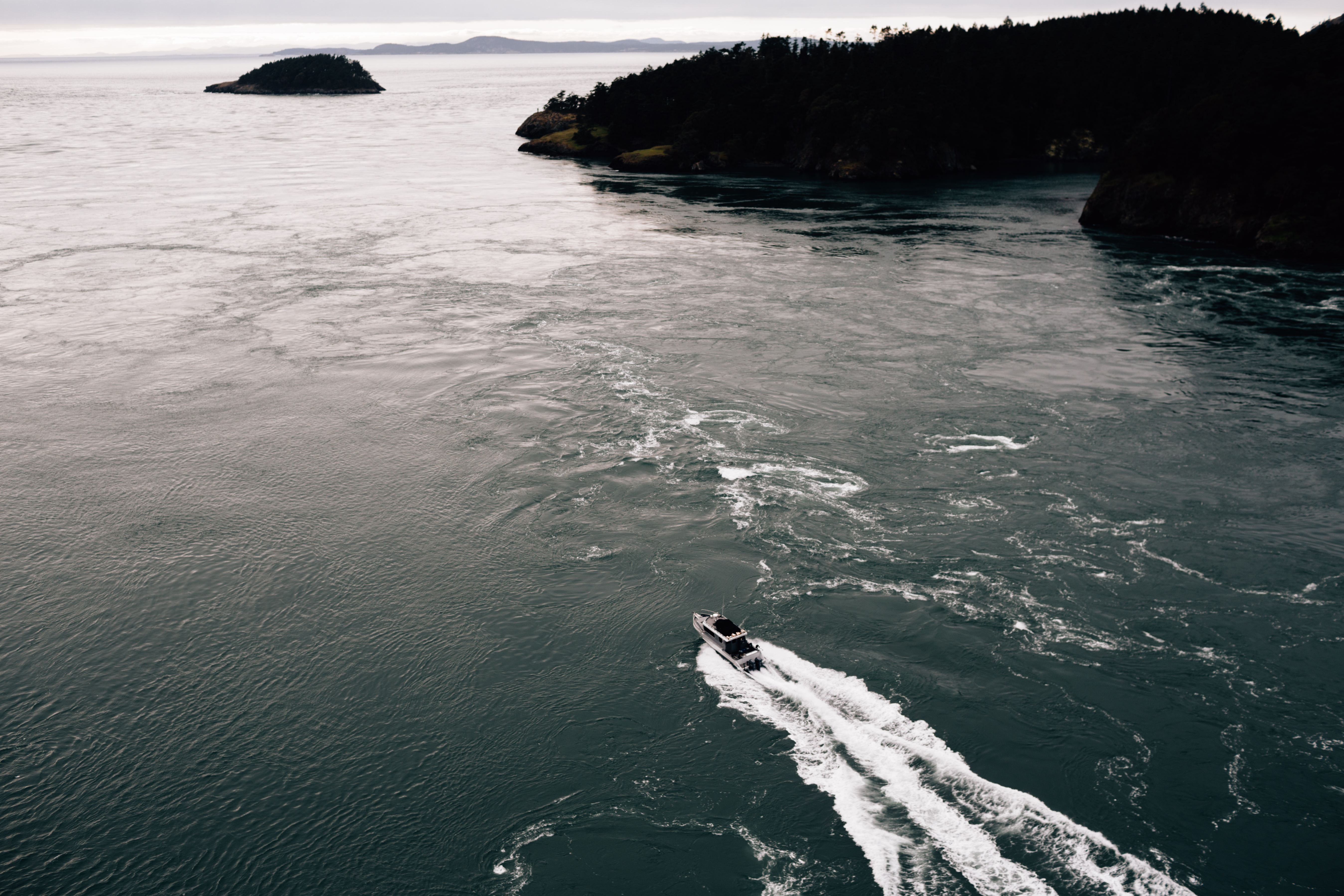 Photograph the Deception Pass Bridge