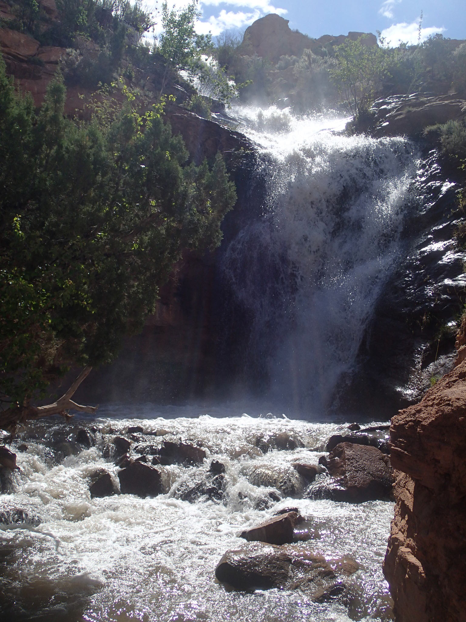 Explore Faux Falls