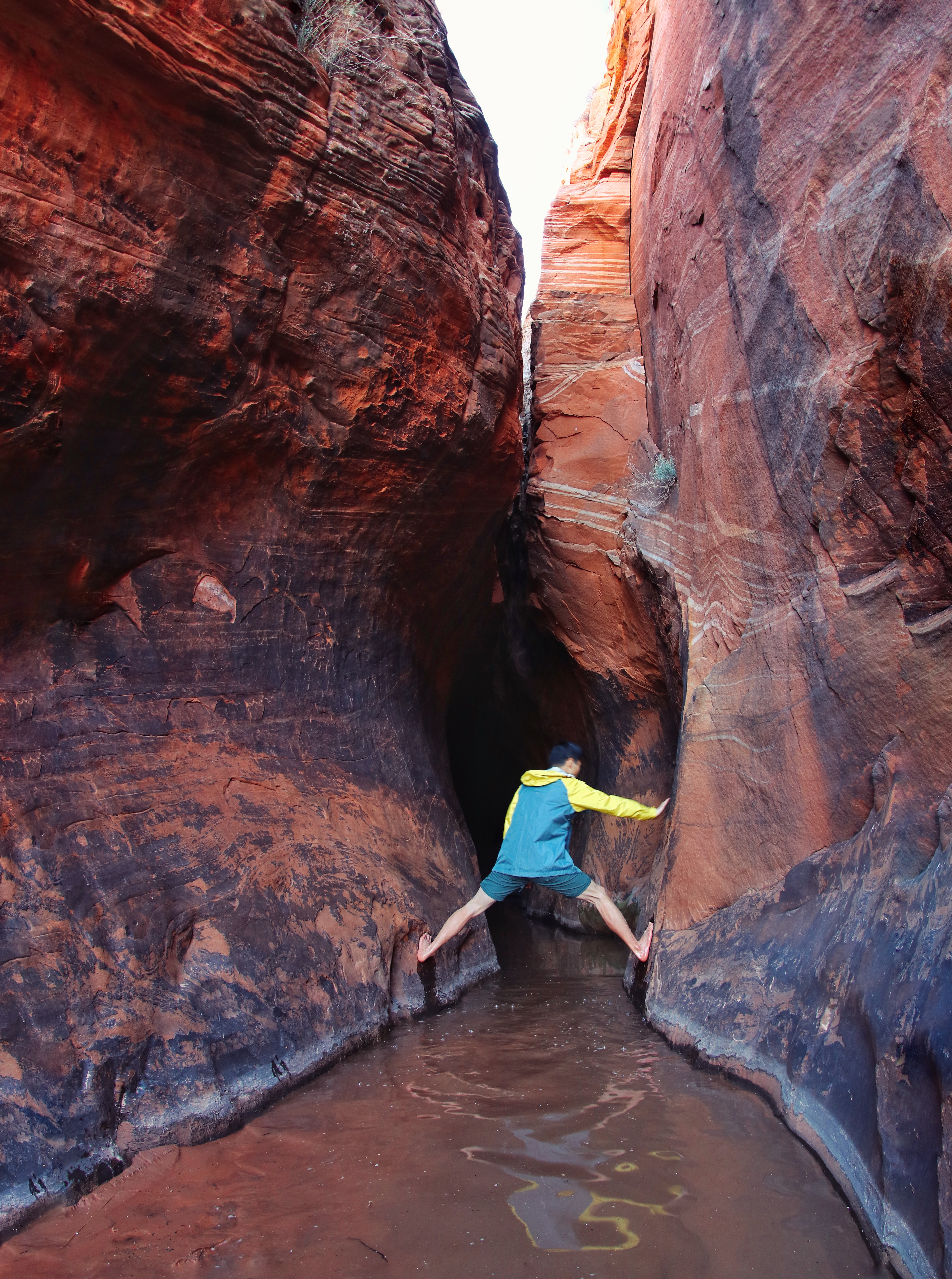 Zebra and Tunnel Slot Canyons Loop
