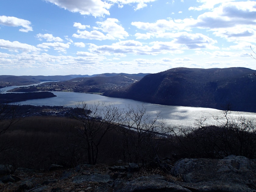 Hike Breakneck Ridge, Breakneck Ridge Trailhead
