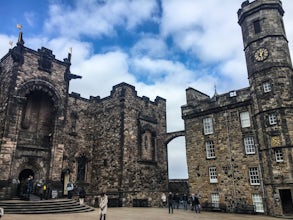 Explore Edinburgh Castle