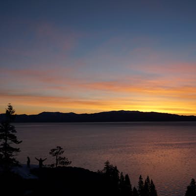 Hike to Eagle Rock over Lake Tahoe