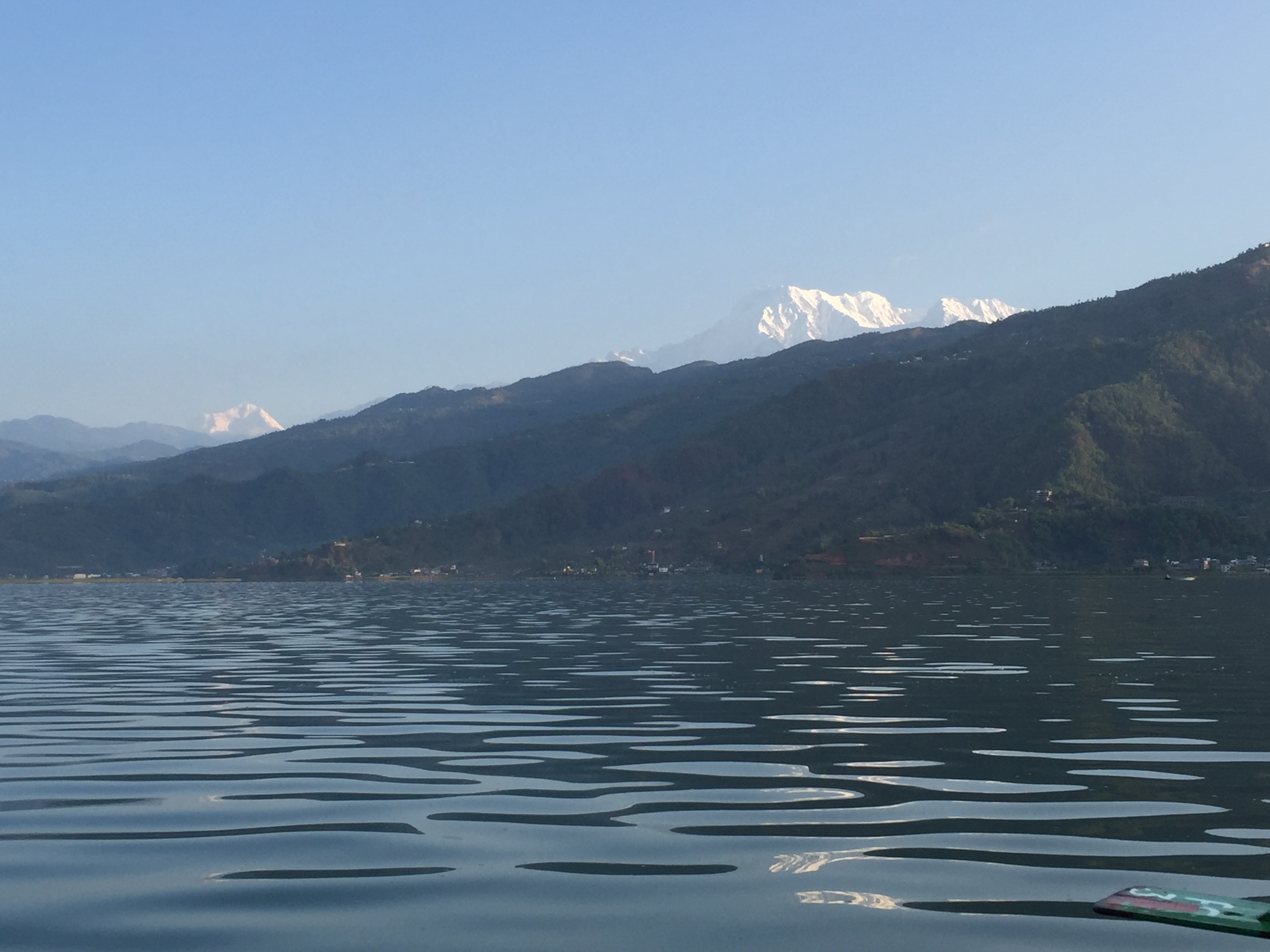 Kayak Lake Phewa
