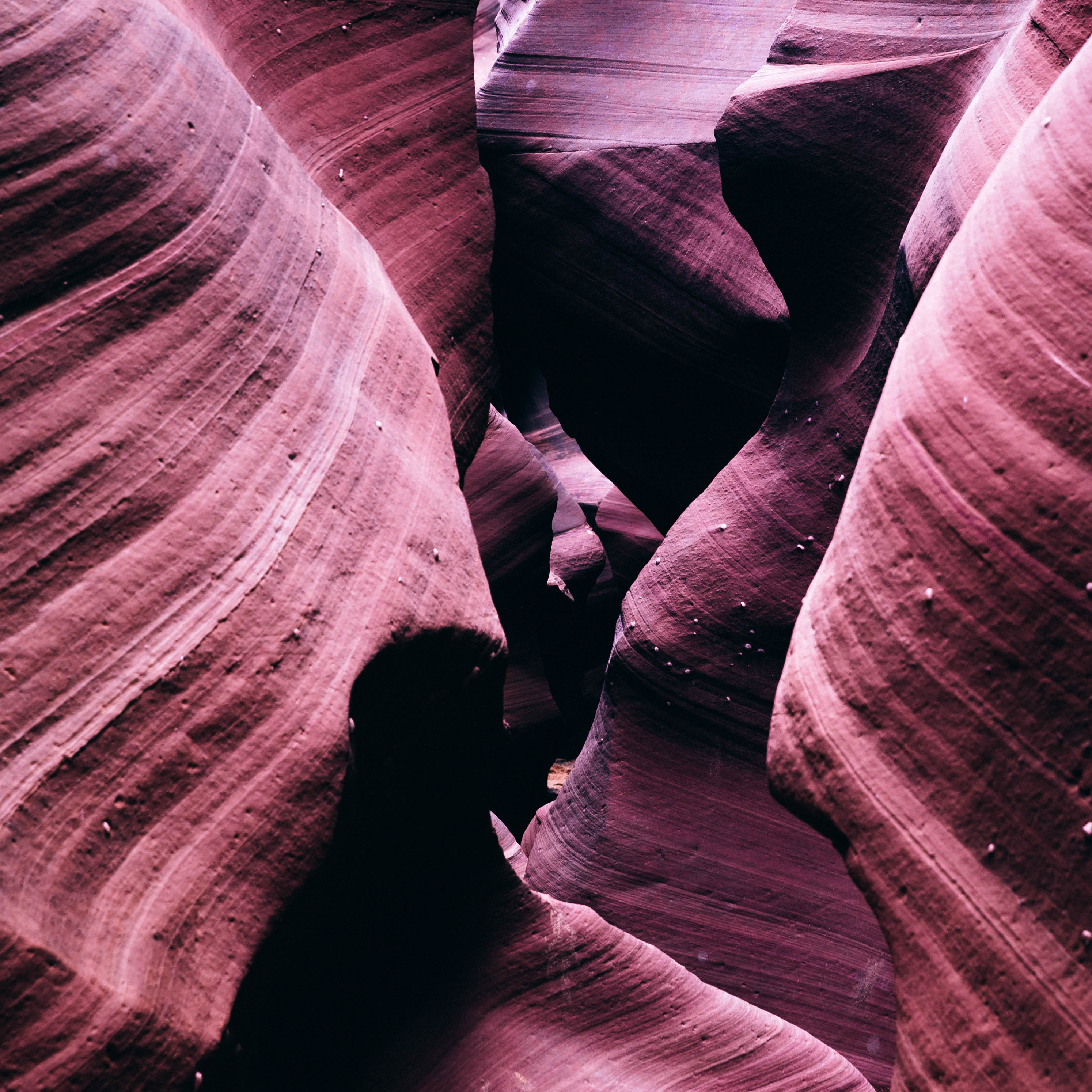 Hike through Upper Waterholes Canyon