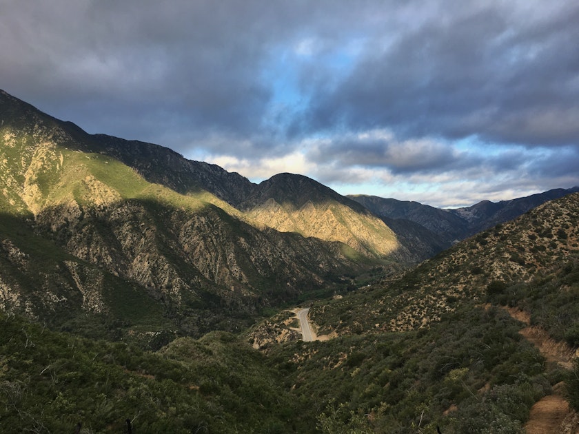 Hike to Big Tujunga Canyon Lookouts, Los Angeles County, California