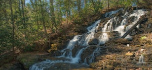 Hike the Trahlyta Lake Trail to Trahlyta Falls