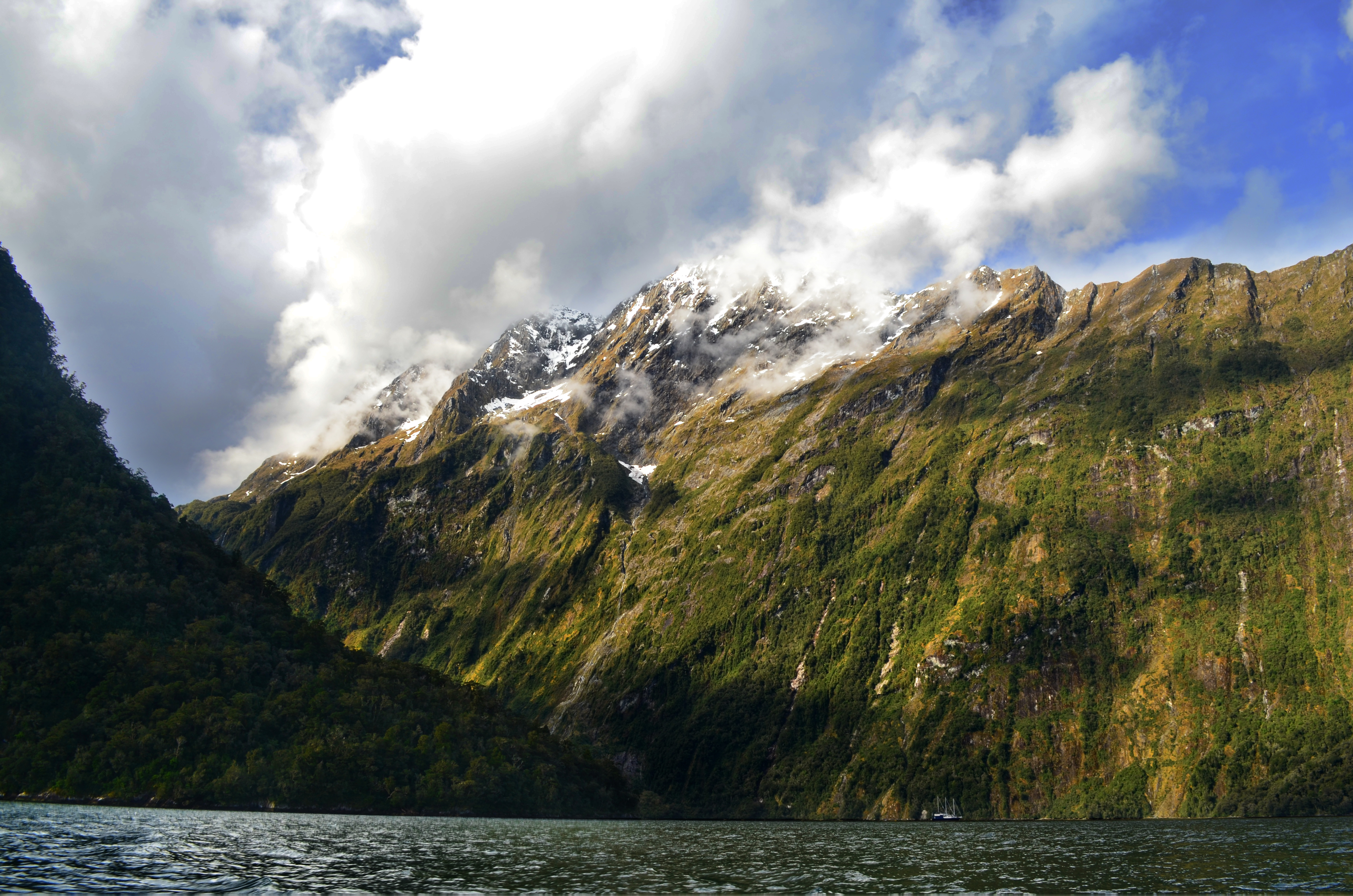 Overnight Cruise the Milford Sound
