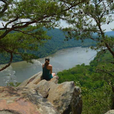 Hike Weverton Cliffs Overlook from Harpers Ferry