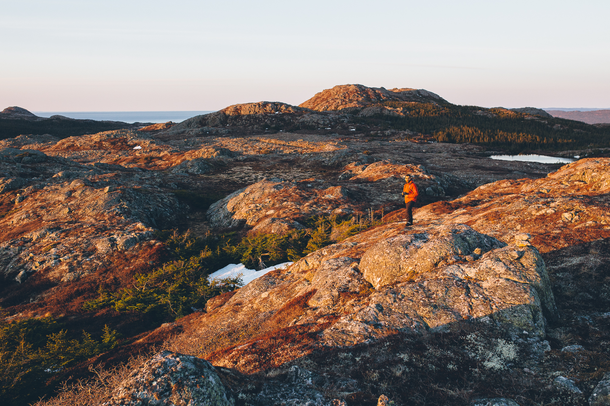Photograph the Isthmus of Avalon