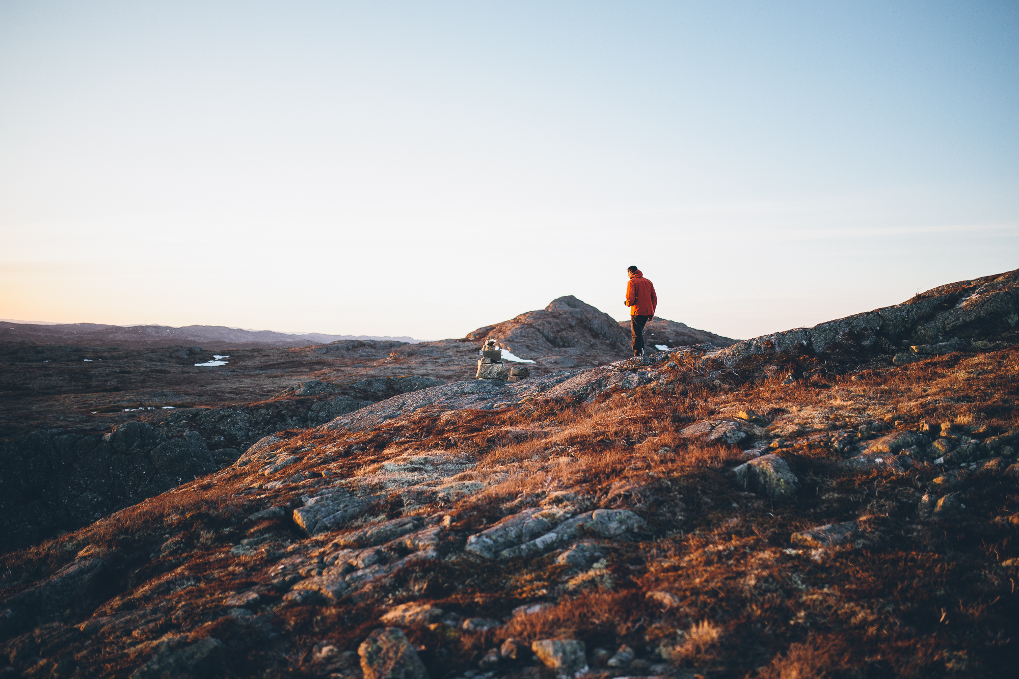 Photograph the Isthmus of Avalon