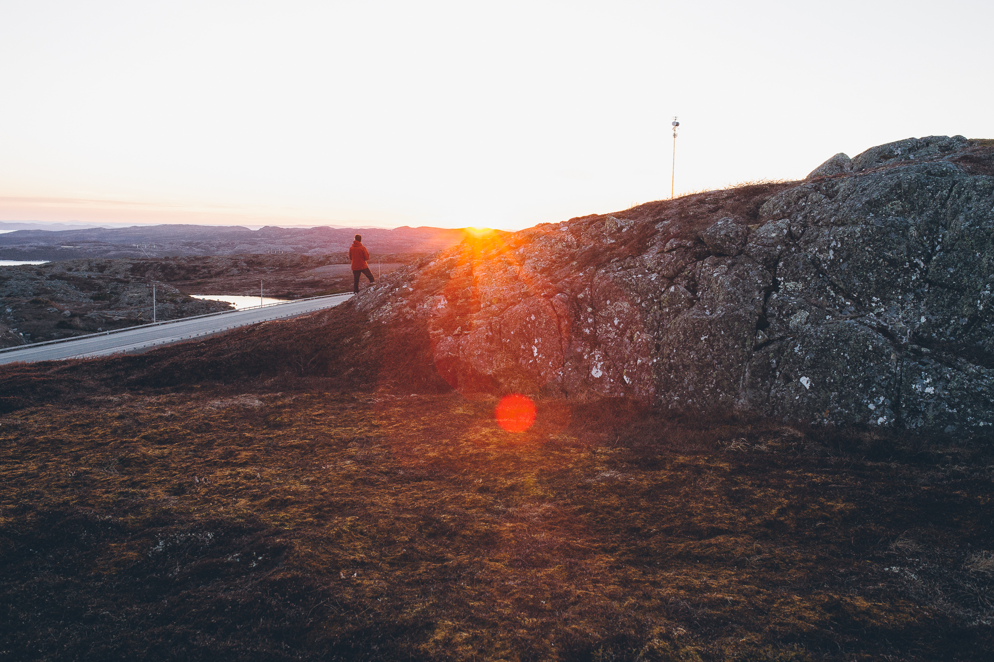 Photograph the Isthmus of Avalon