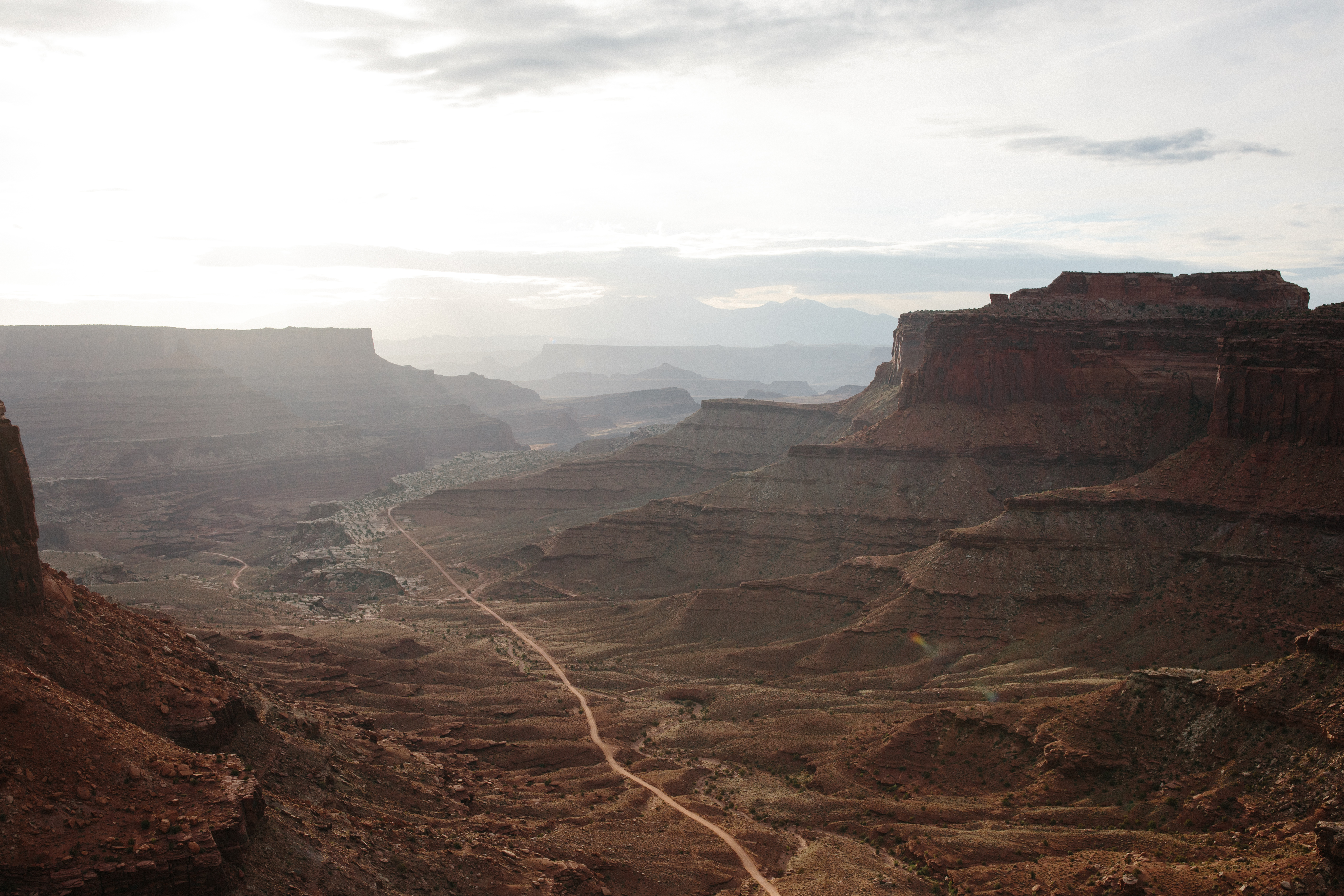 Mountain Bike the Shafer Trail in Moab