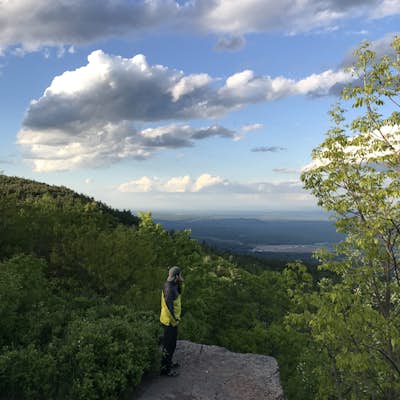 Hike to the Old Catskill Mountain House Site