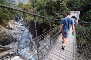 Relax at Wenshan Hot Spring in Taroko Gorge