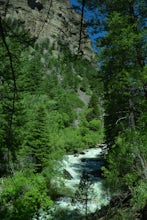 Hike the Grizzly Creek Trail