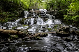 Hike to Indian Ladder Falls Along Hornbecks Creek