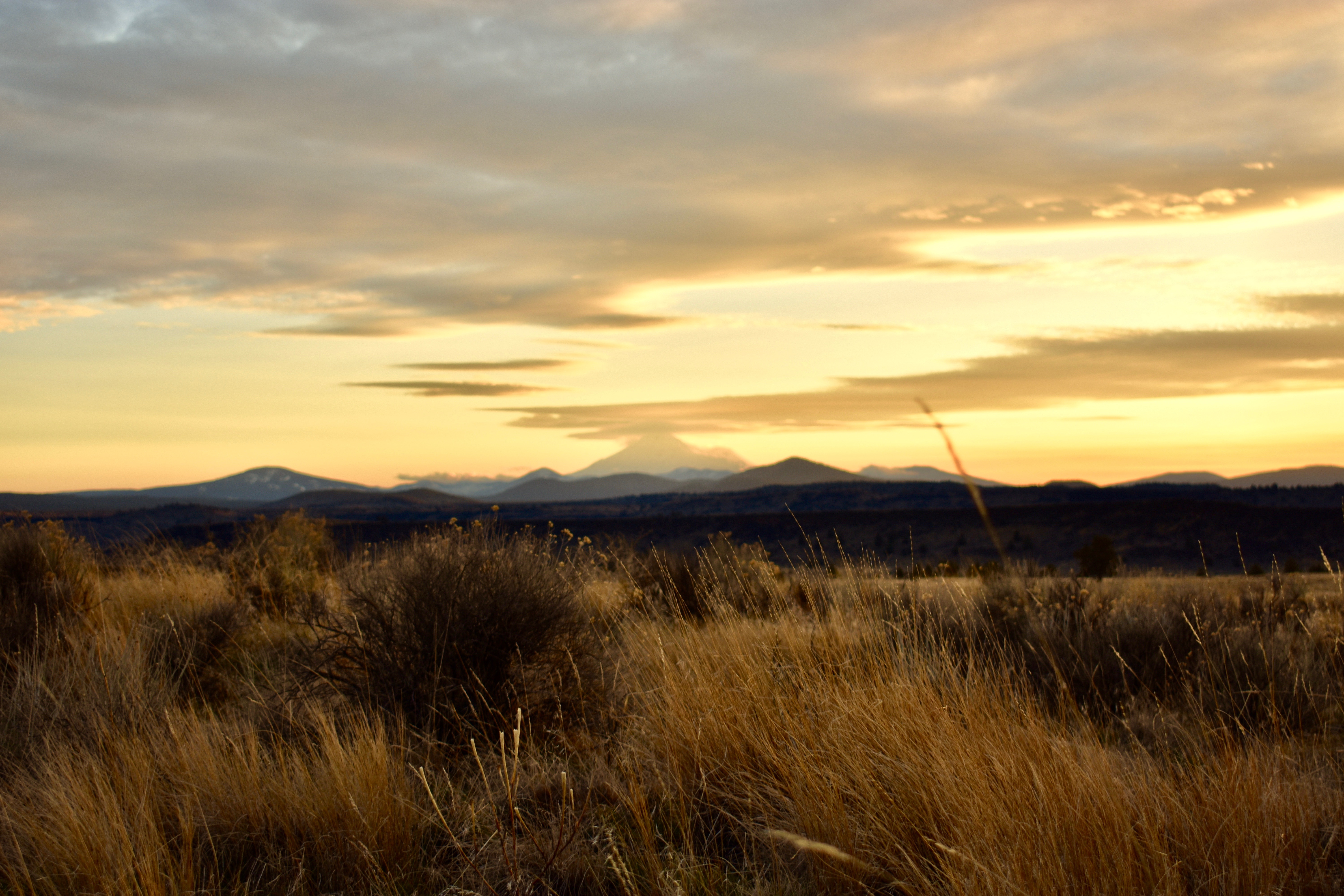 Hike Gillem's Bluff Trail in Lava Beds National Monument