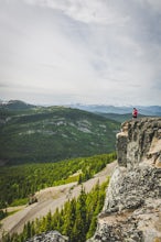 Hike the Shipyard/Titanic Trail