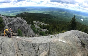 Hike MT Monadnock via White Arrow Trail 