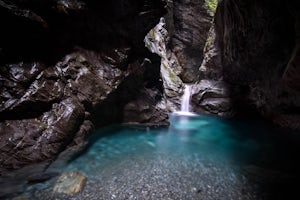 River Trace to Golden Grotto