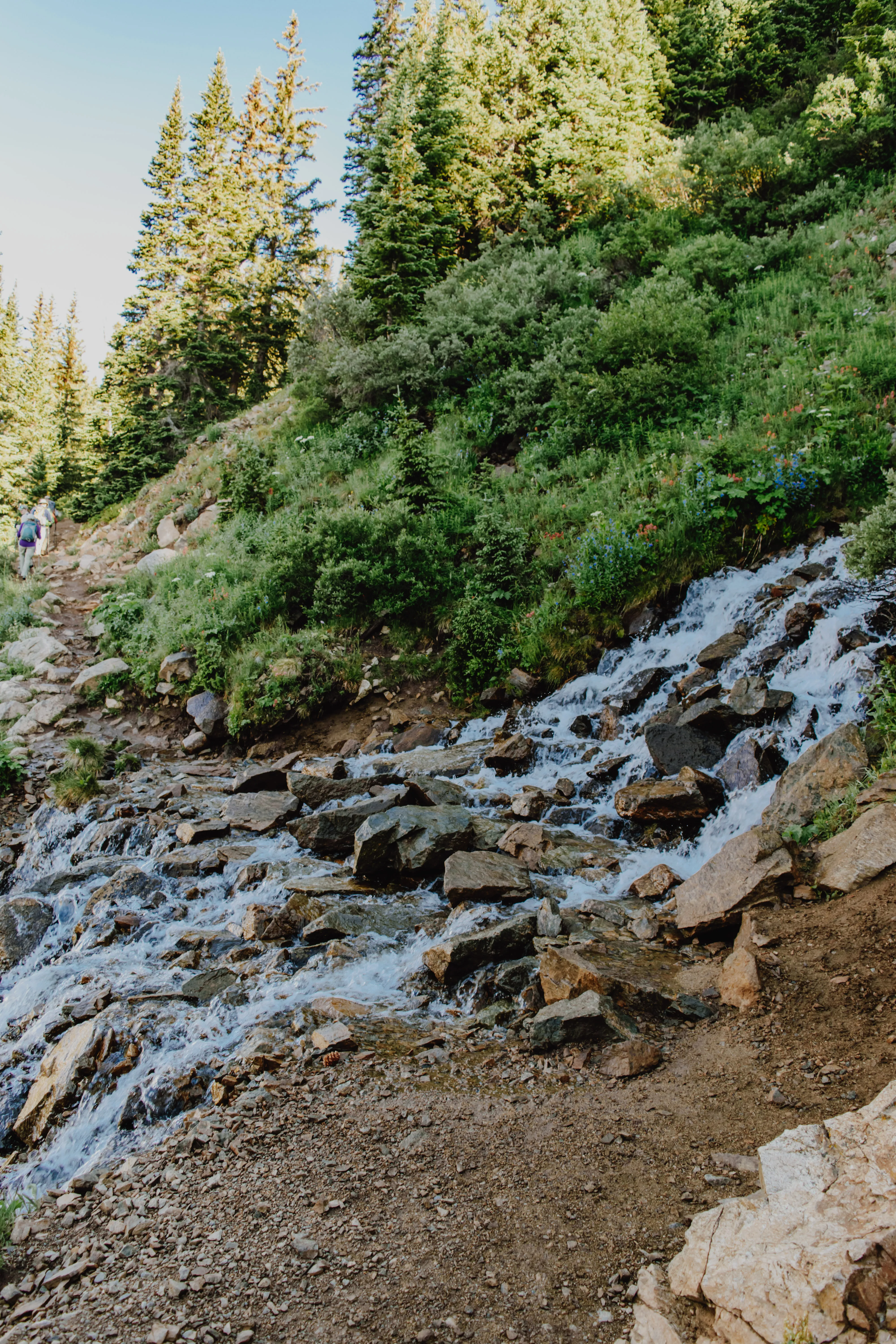 Hike to Diamond Lake in the Indian Peaks Wilderness