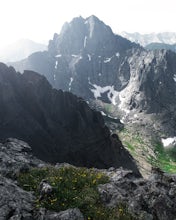 Summit Kit Carson Peak