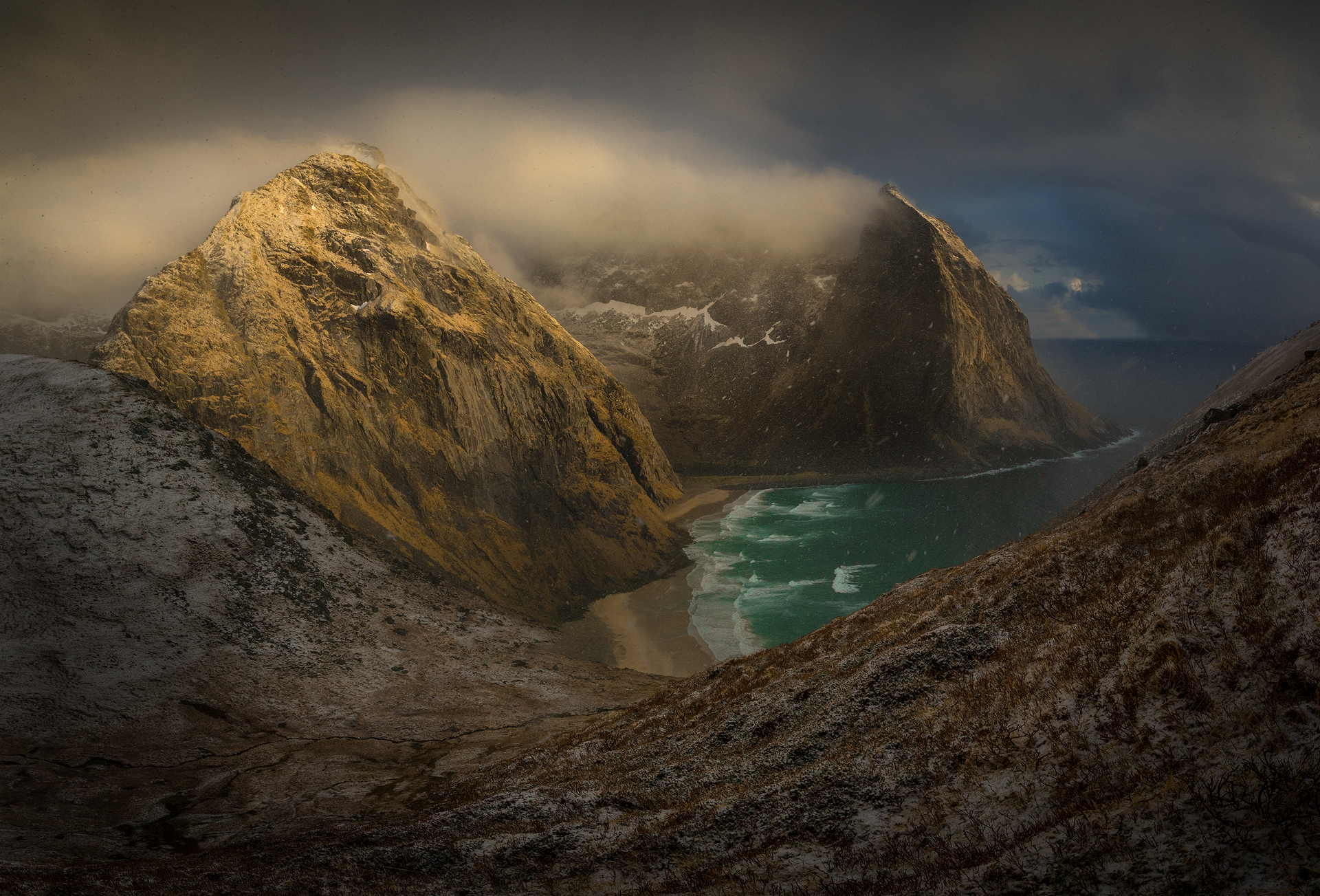 The 3 Best Places See the Midnight Sun