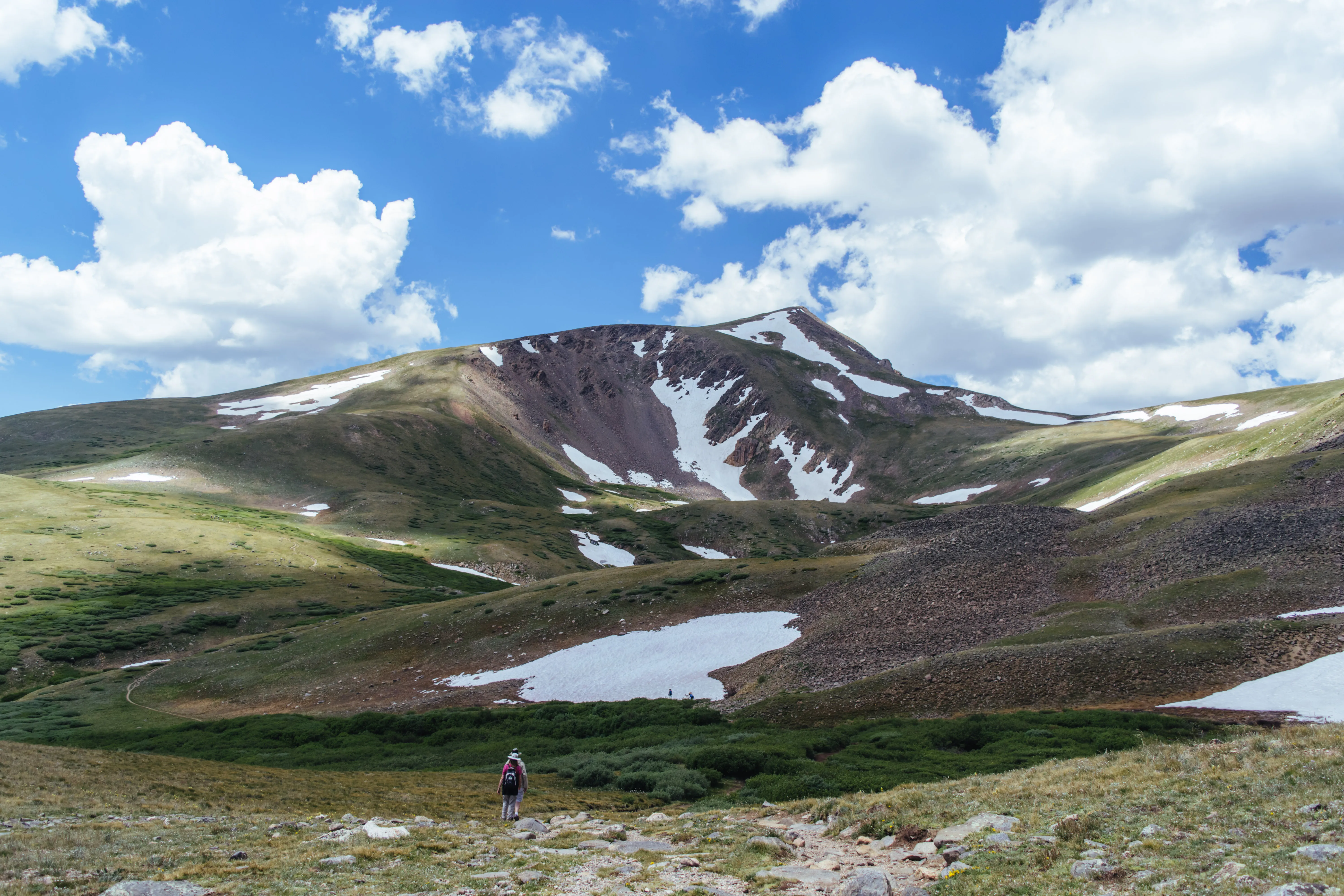 Hike to Square Top Lakes