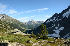 Hike Vantage Peak