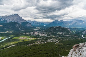 Rock Climb Plutonian Shores in Banff