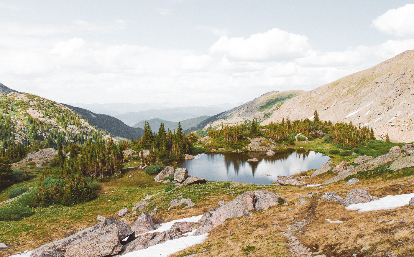 Hike to Tuhare Lakes
