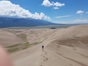 Hike to Star Dune 