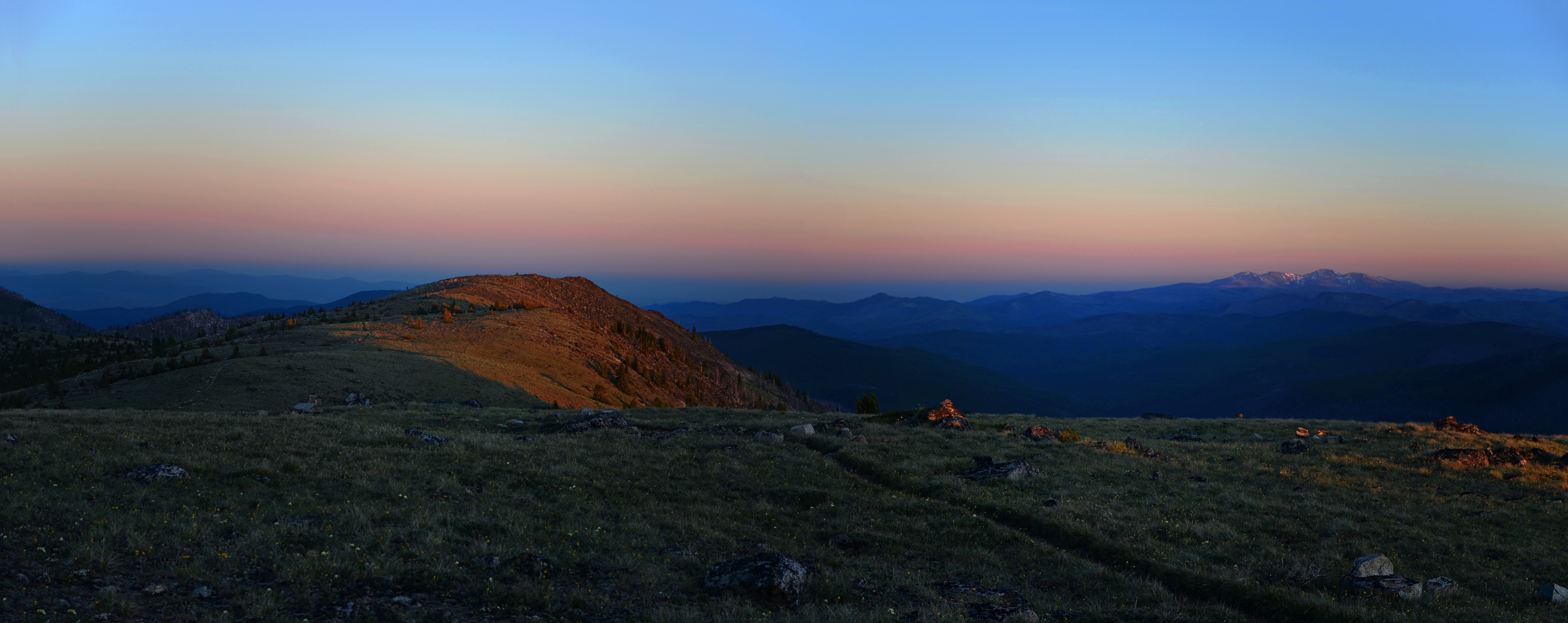 Backpack the Pasayten Wilderness via Iron Gate Trailhead, Loomis