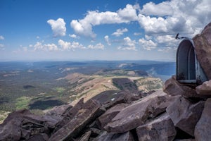 Hike to Tokewanna Peak in the High Uintas
